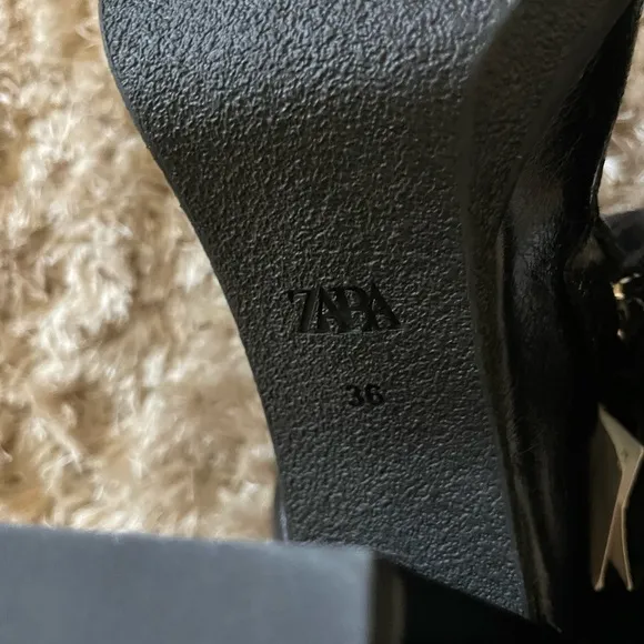 NWT ZARA Black Leather Knee-High Boots with Faux Fur Trim EU 36/US 6