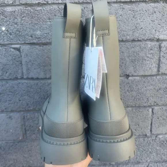 NWT Zara Chunky Boots