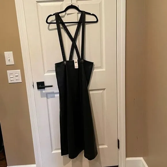 NWT Anthropologie Faux Leather Pinafore Black Skirt Size 2 #049