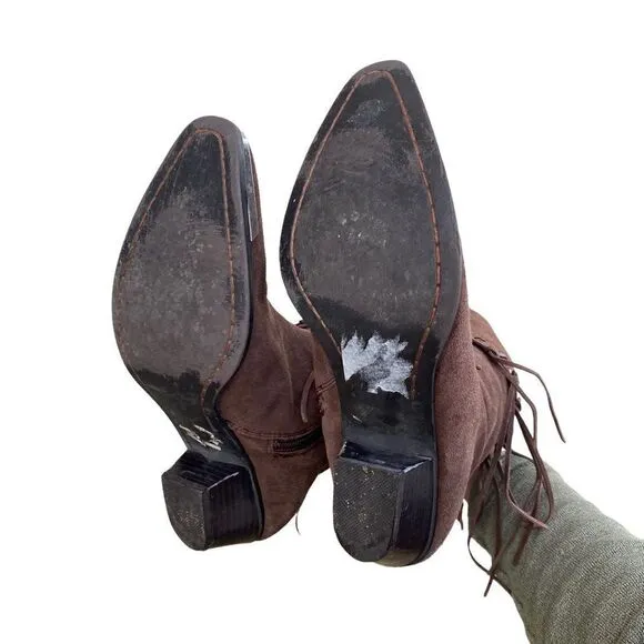Oak tree farms fringe suede boots