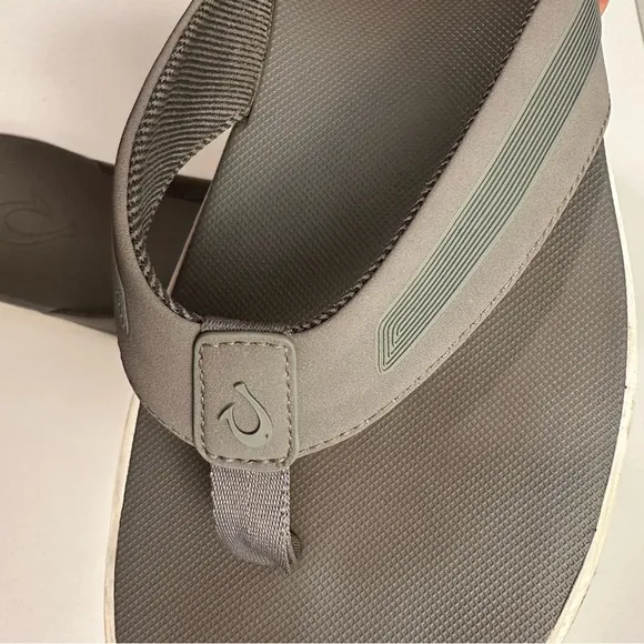 OluKai Leeward Men's Beach Flip Flop Sandals Size 12