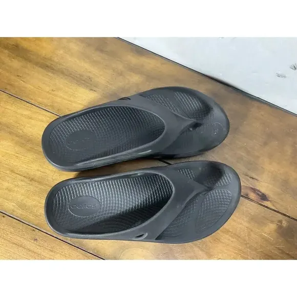 Oofos Ooriginal Unisex Recovery Flip Flop Sandals Mens 10 Womens 12 Matte Black