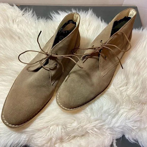 ORIGINAL PENGUIN Camel suede chukka desert boots
