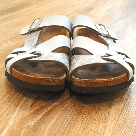 Papillio By Birkenstock super Light Powder Blue 🩵Sandals Women's size 7.5