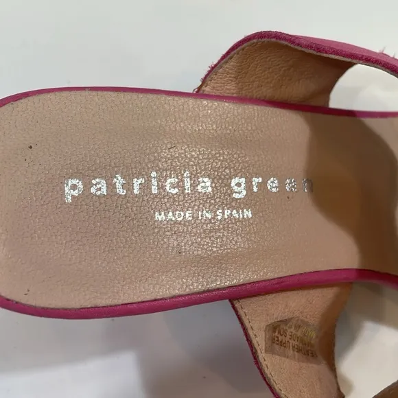 Patricia Green Pink Sandals Size 7 Low Block Heel Scalloped Pink Straps