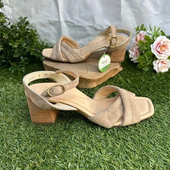 PAUL GREEN Lexi Block Heel champagne Nude suede Leather sandals  Uk 3 US 5.5 new