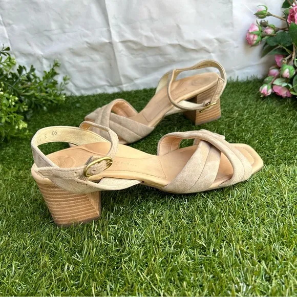 PAUL GREEN Lexi Block Heel champagne Nude suede Leather sandals  Uk 3 US 5.5 new