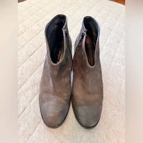 PAUL GREEN Sz US 9.5 Delgado Grey Suede Ankle Bootie Boots Orig $485