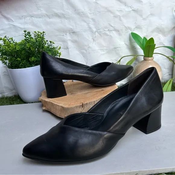 PAUL GREEN🔴black Leather pumps Size UK 5 US 7.5 gently used