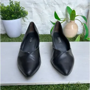 PAUL GREEN🔴black Leather pumps Size UK 5 US 7.5 gently used