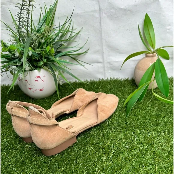 PAUL GREEN🍂🍂Kary  Nude suede leather flats Size 9