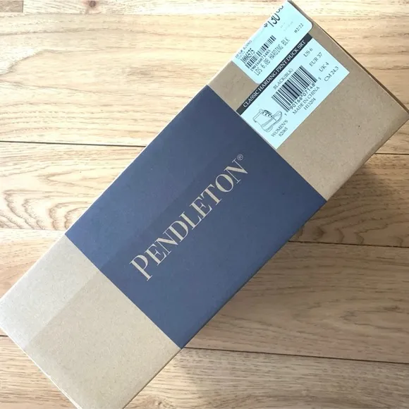 Pendleton Harding Western Print Black Duck Boots Size 6 NIB
