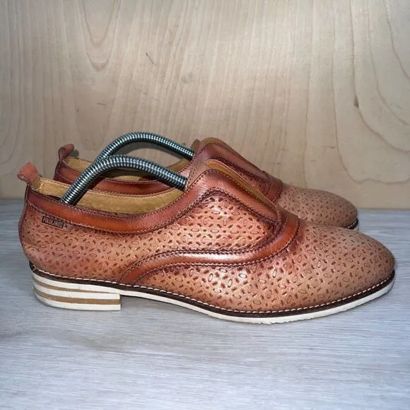 Pikolinos Brown Embossed Loafers Women's 10.5-11