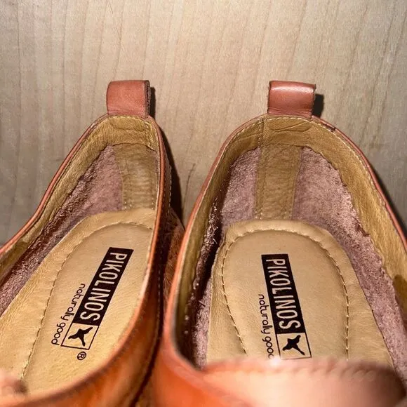 Pikolinos Brown Embossed Loafers Women's 10.5-11
