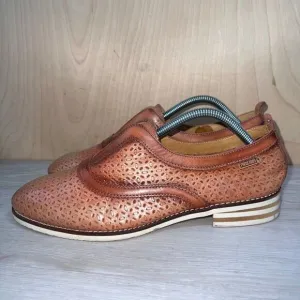 Pikolinos Brown Embossed Loafers Women's 10.5-11