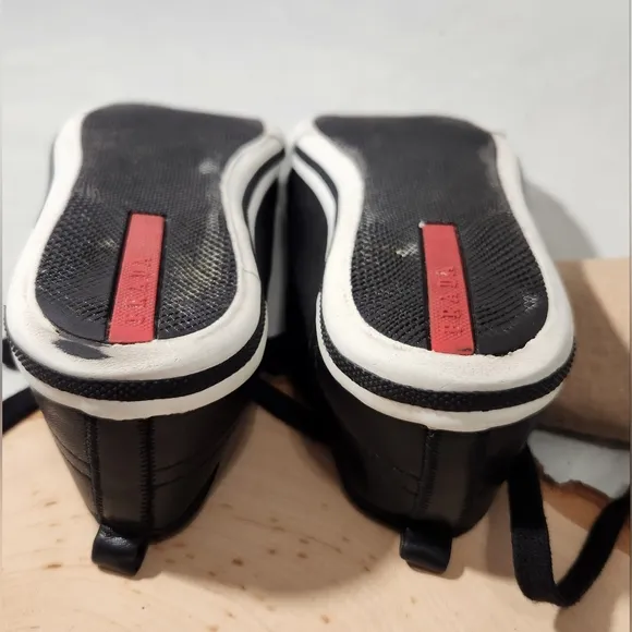 Prada Men's Or Womens Black Sneakers Men's Size 8.5, Women's Size 10