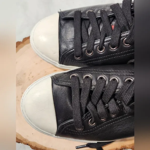 Prada Men's Or Womens Black Sneakers Men's Size 8.5, Women's Size 10