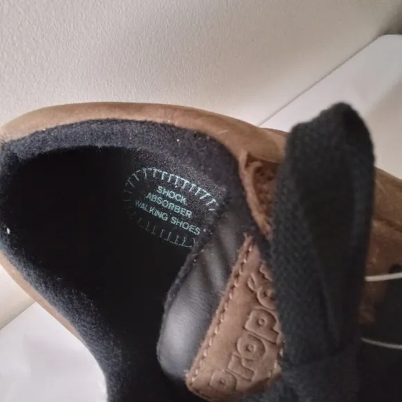 Propet NWT Men's Brown Suede Leather Travel Walker Casual Shoes 8EE MSRP $109.99