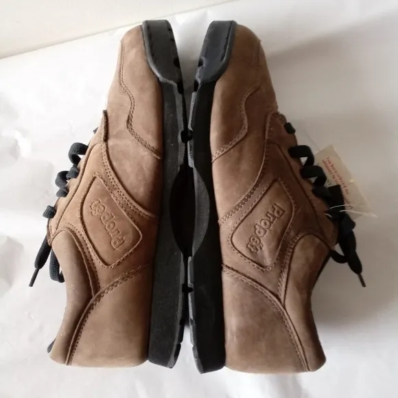 Propet NWT Men's Brown Suede Leather Travel Walker Casual Shoes 8EE MSRP $109.99