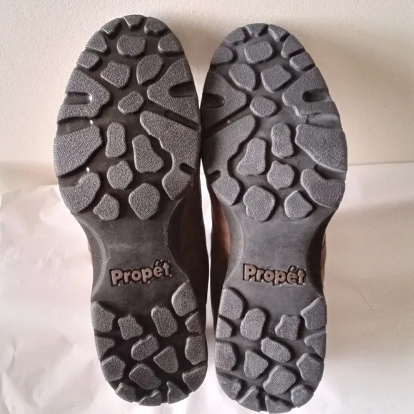 Propet NWT Men's Brown Suede Leather Travel Walker Casual Shoes 8EE MSRP $109.99