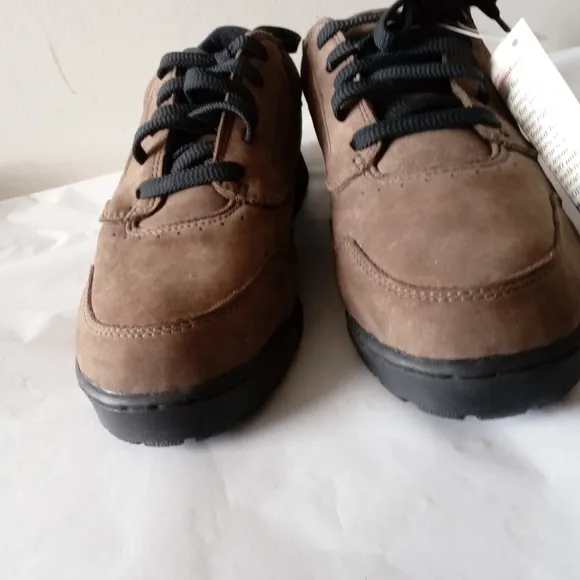 Propet NWT Men's Brown Suede Leather Travel Walker Casual Shoes 8EE MSRP $109.99