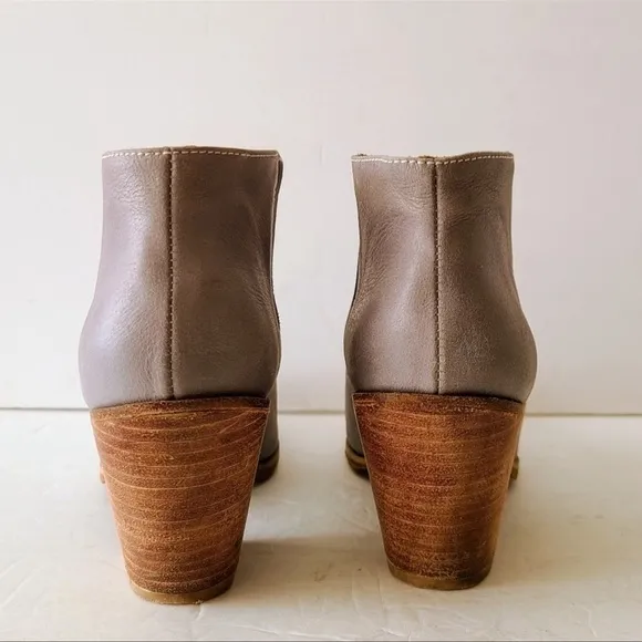 RACHEL COMEY Mars Gray Leather Ankle Boot Bootie, Size 7
