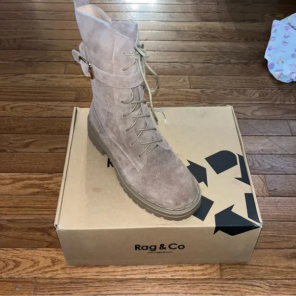 Rag &amp; Co Tan Suede Kasper Combat Boots Lace Up Style Zipper Women’s Size 9