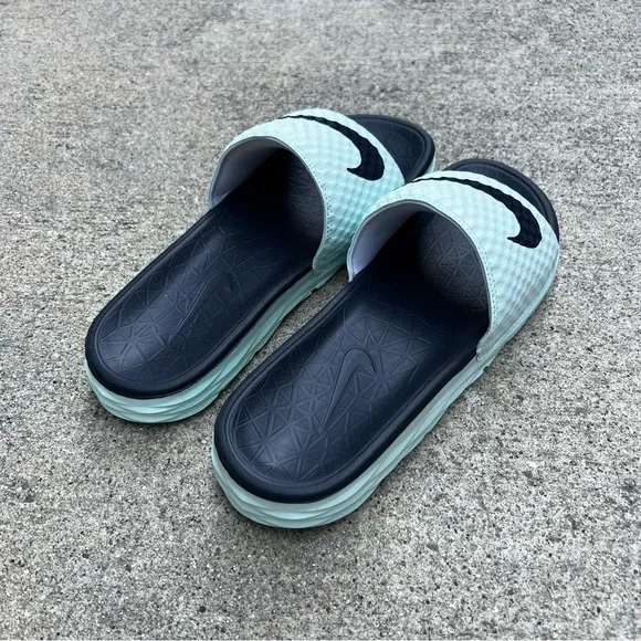RARE WMNS NIKE BENASSI SOLARSOFT SLIDES JDI ICE BABY BLUE DARK NAVY BLUE SOLAR