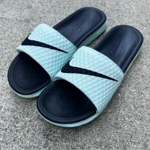 RARE WMNS NIKE BENASSI SOLARSOFT SLIDES JDI ICE BABY BLUE DARK NAVY BLUE SOLAR