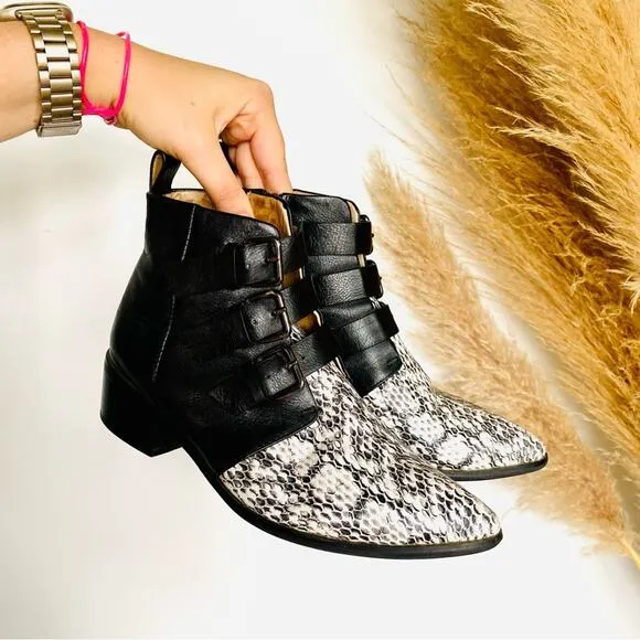 RAYE REVOLVE Black White Two Tone Snakeskin Toe Buckle Ankle Boots Booties 38