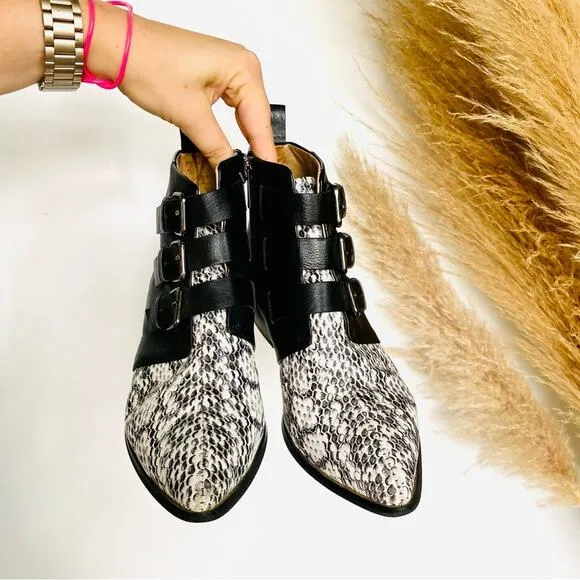 RAYE REVOLVE Black White Two Tone Snakeskin Toe Buckle Ankle Boots Booties 38