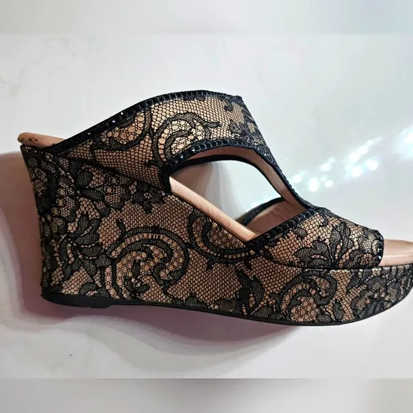 Rene Caovilla  Black Lace Wedge Sandals with crystals size 6