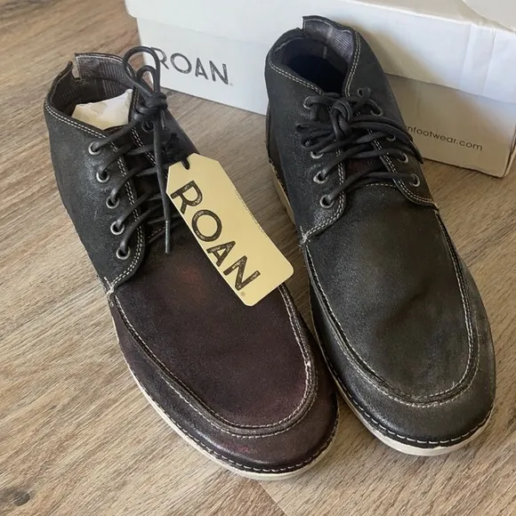 Roan by Bed | Stu “Tobias” Black Oiled Suede Chukka Boot Size 10
