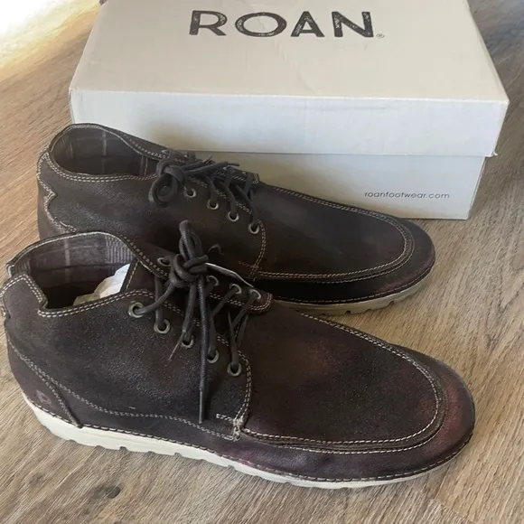Roan by Bed | Stu “Tobias” Black Oiled Suede Chukka Boot Size 11