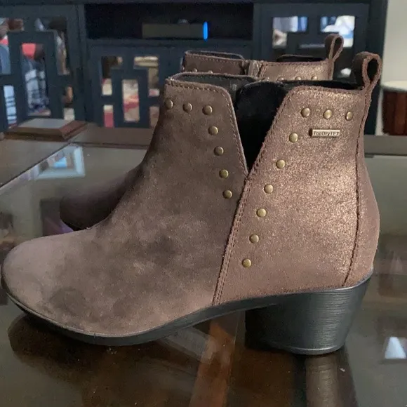 Romika Womens Daisy Ankle Boots Suede Studded.