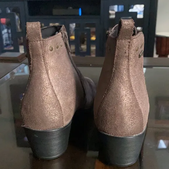 Romika Womens Daisy Ankle Boots Suede Studded.