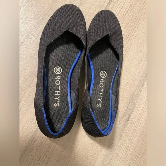 ROTHY’S | The Flat in Black size 9.5