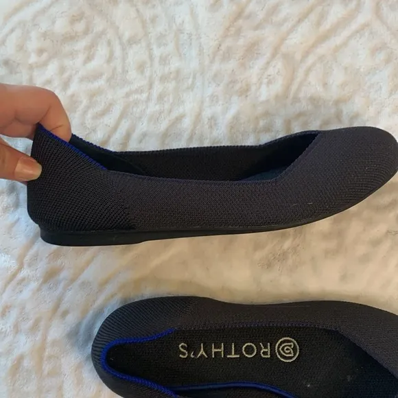 Rothy's The Flat in Navy Size 7