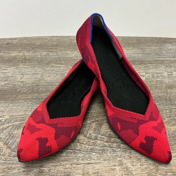 Rothy’s THE POINT -Red Camo Size 7.5
