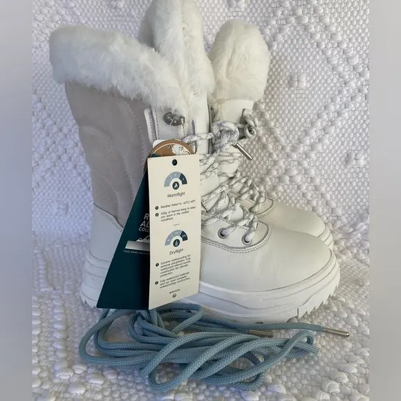 ROXY• “Kaori”•Winter White• Lace up•Leather &amp; Faux Fur•Boots•5.5•NWT!