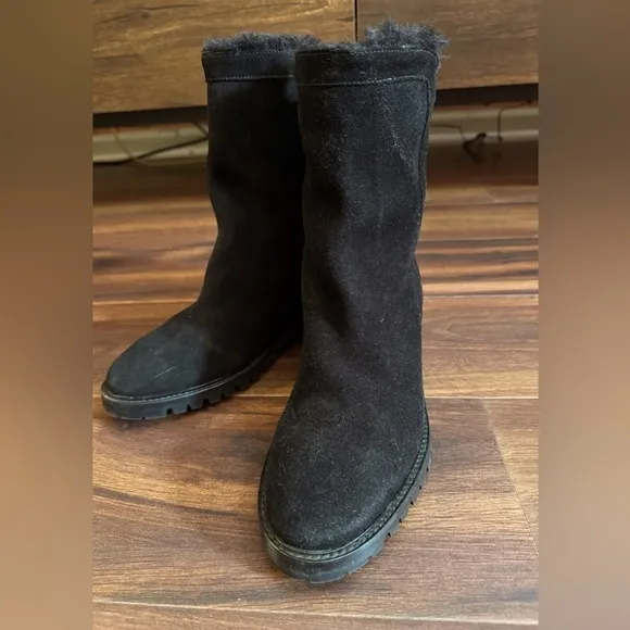 🌿SALE🌿AQUATALIA Cate Preppy Black Leather Boots Hidden Wedge Lined Italy 7M