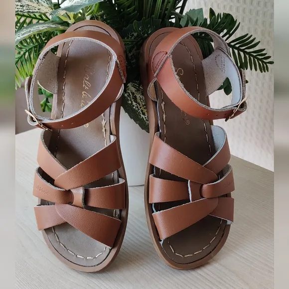 Salt Water Little Girls Tan Leather Upper Sandals Size 12