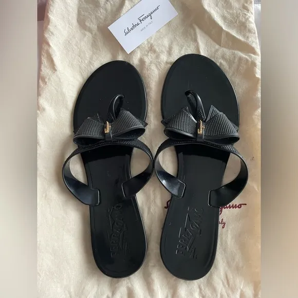 Salvatore Ferragamo “Bali” Bow Sandals - Size 8 - Made in Italy