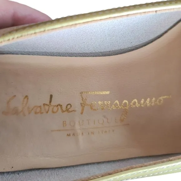 SALVATORE FERRAGOMO METALLIC Gold Genuine Patent Leather Size 9