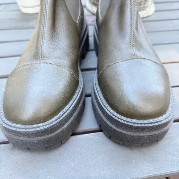 SAM EDELMAN NWOT Genuine leather Wellington Alpine Green Chelsea Boots 8.5