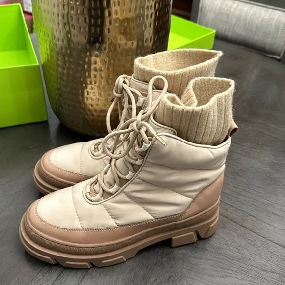 Sam Edelman Tabitha Puffer Lace Up Boot Moonbeam