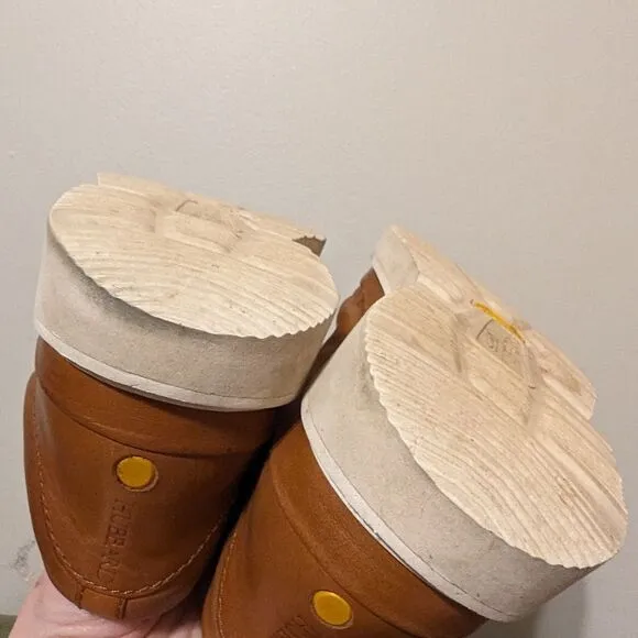 SAMUEL HUBBARD FAST Tan leather walking shoes Size 7.5 Wide