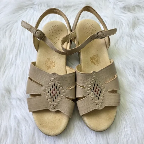SAS $150 Huarache Quarter Strap Beige Sandals Size 11W