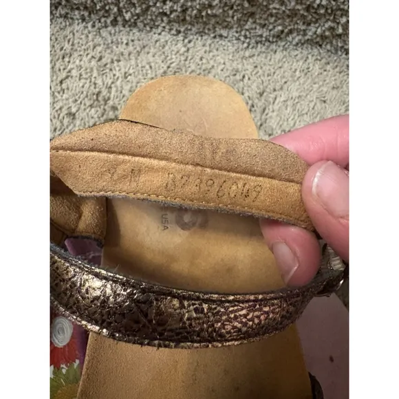 SAS Pampa Sandals 9 M Brown Gold Strappy Leather Ankle Strap Toe Loop Buckle