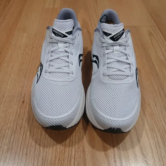 Saucony White Running Shoes